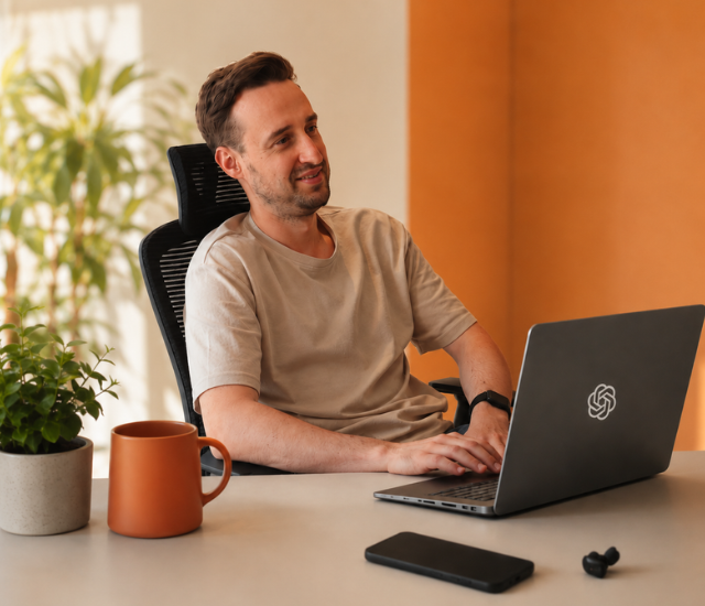 Lars achter chatgpt laptop